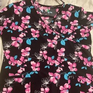 Women’s scrub top- size medium